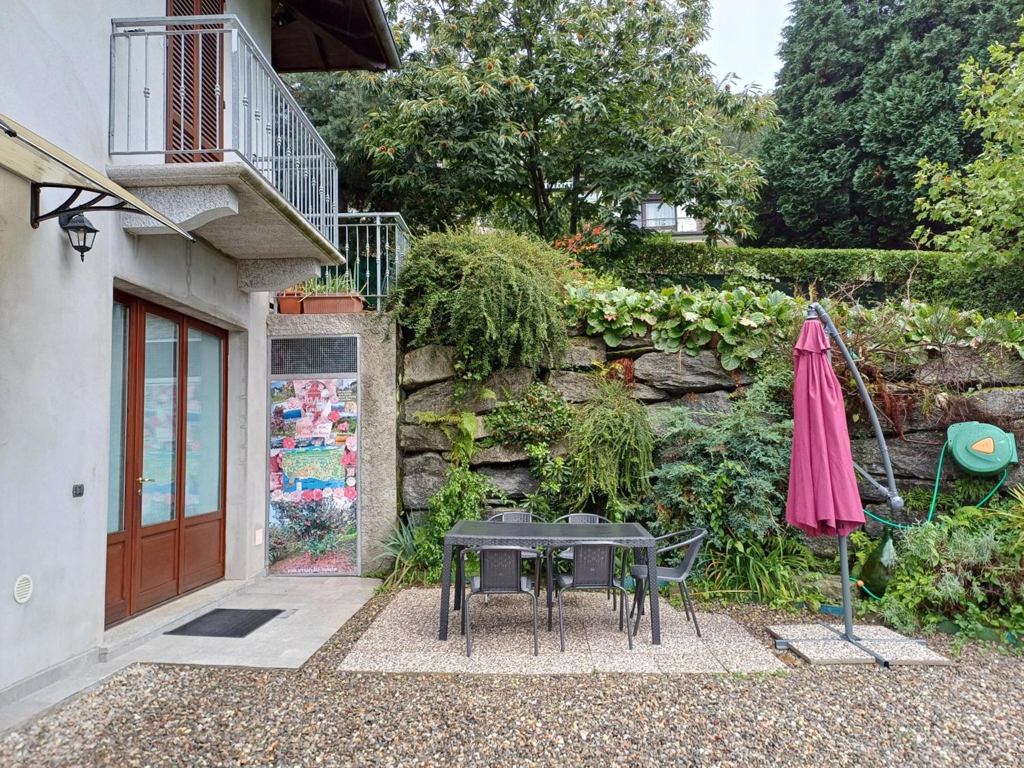 La Casa Delle Camelie Stresa Exterior foto